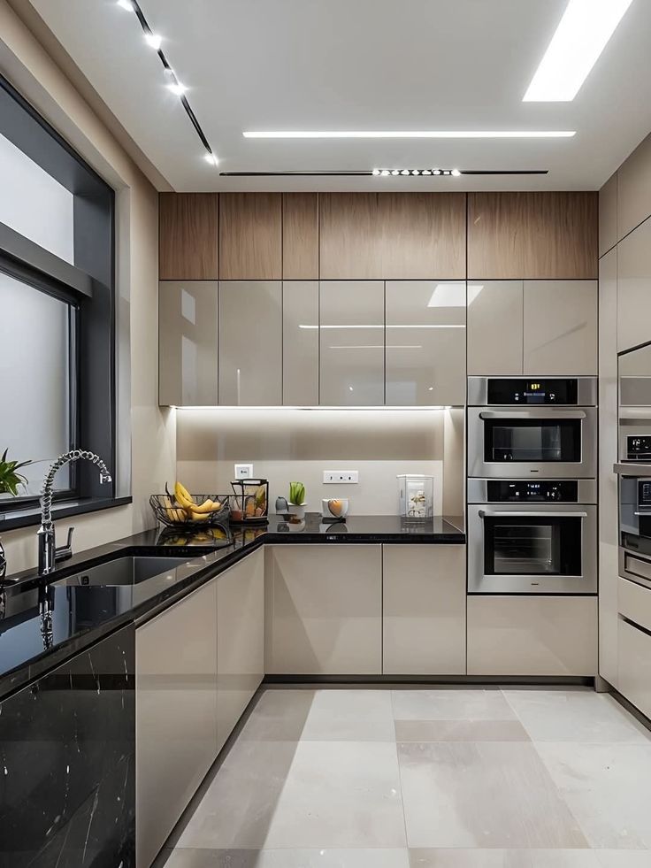 TOP CÁC MẪU TỦ BẾP BẰNG KÍNH HOT NHẤT NĂM 2025