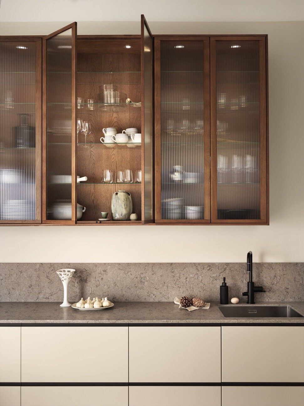 bếp cánh kính cường lực