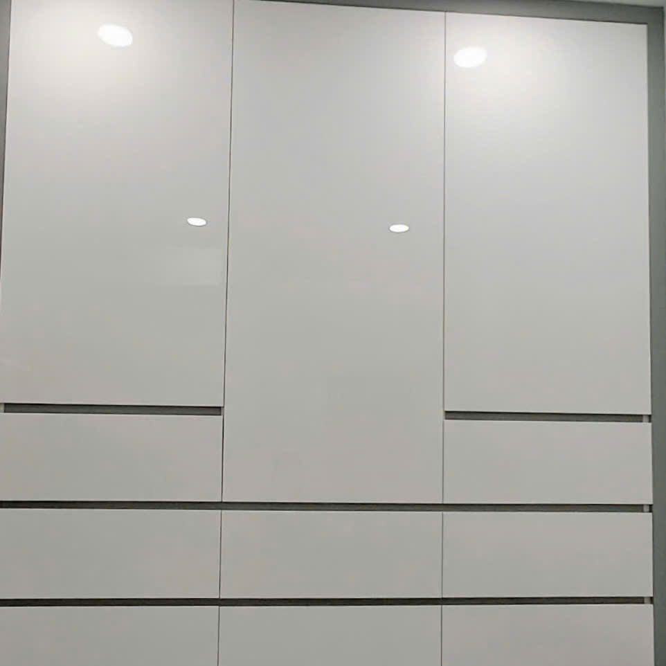 Tủ bếp inox cánh kính