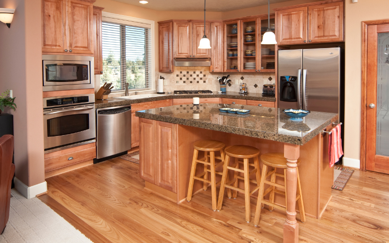 thi công tủ bếp kính